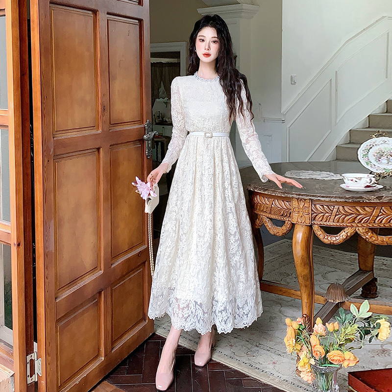 MY12688# 优雅气质镂空刺绣圆领钉珠长袖收腰蕾丝连衣裙女裝貨源服裝批發