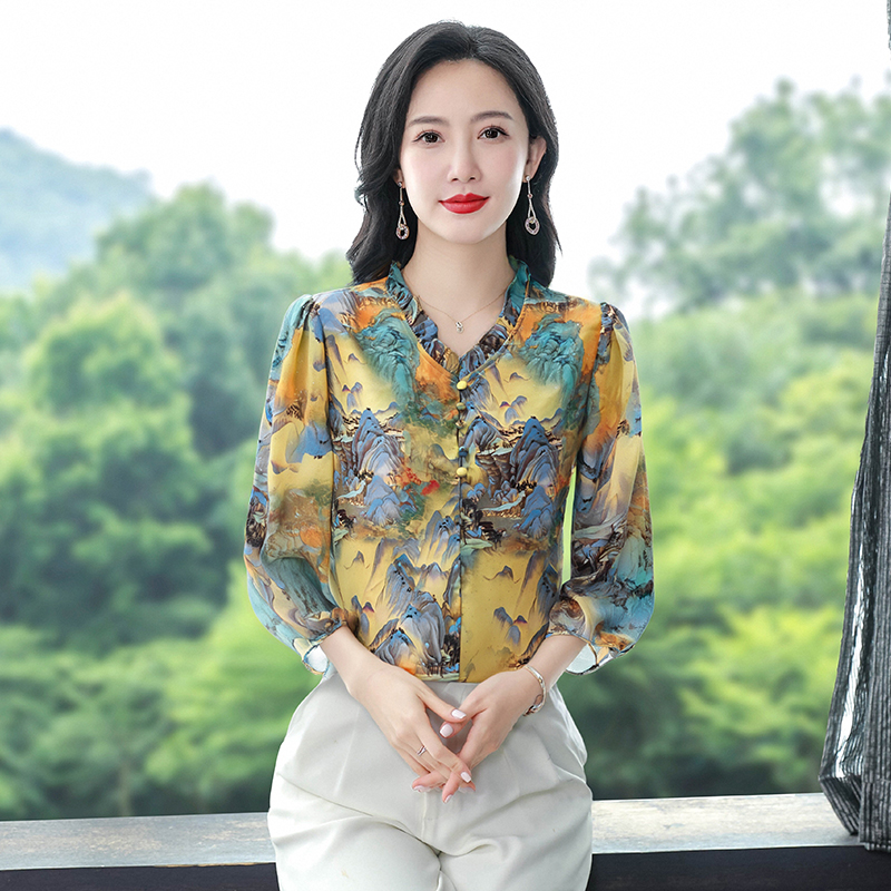 氣質優雅時尚碎花襯衫女士夏季新款媽媽寬松顯瘦遮肚真絲小衫上衣
