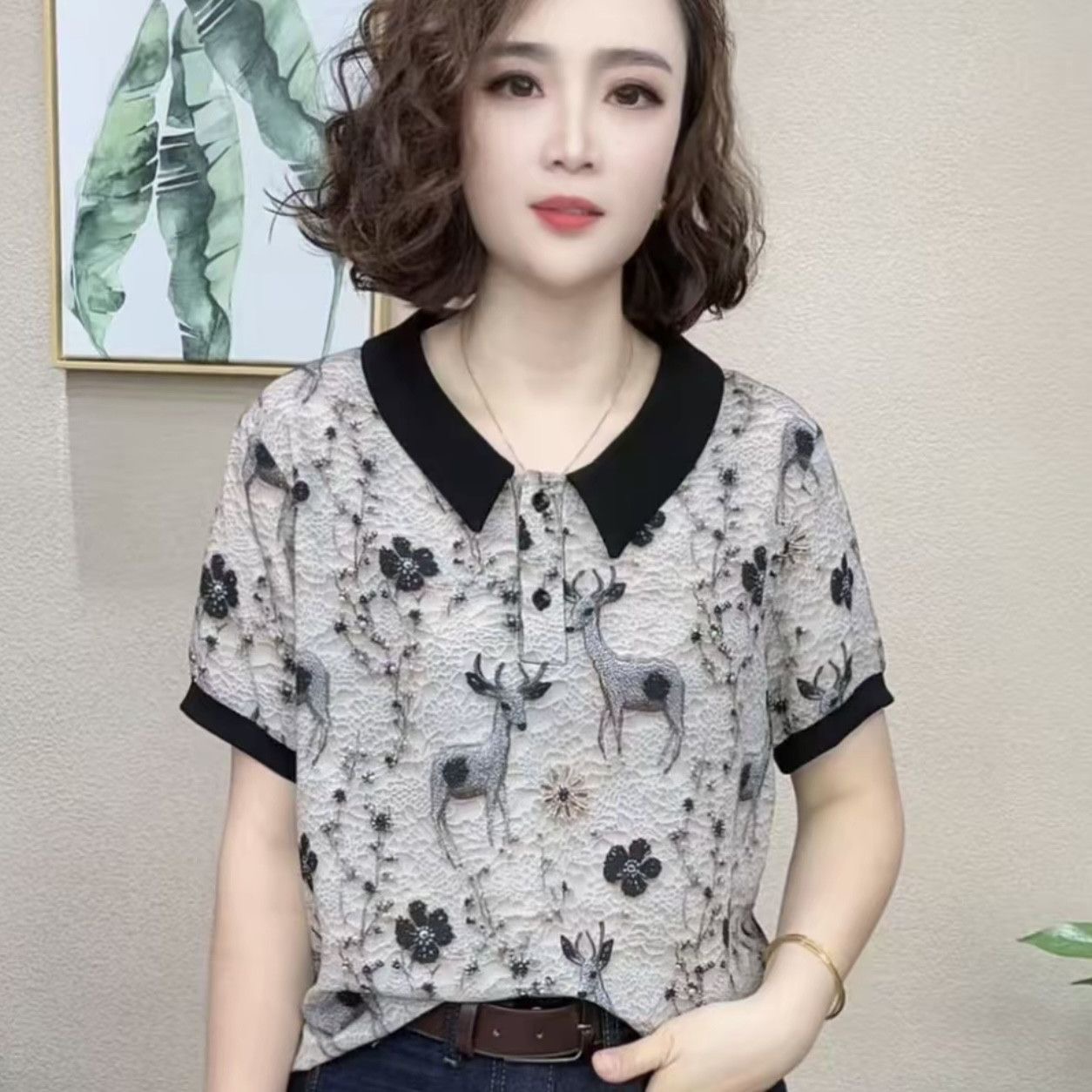 夏裝洋氣小鹿印花短袖T恤女2025新款時尚媽媽裝減齡百搭休閑上衣