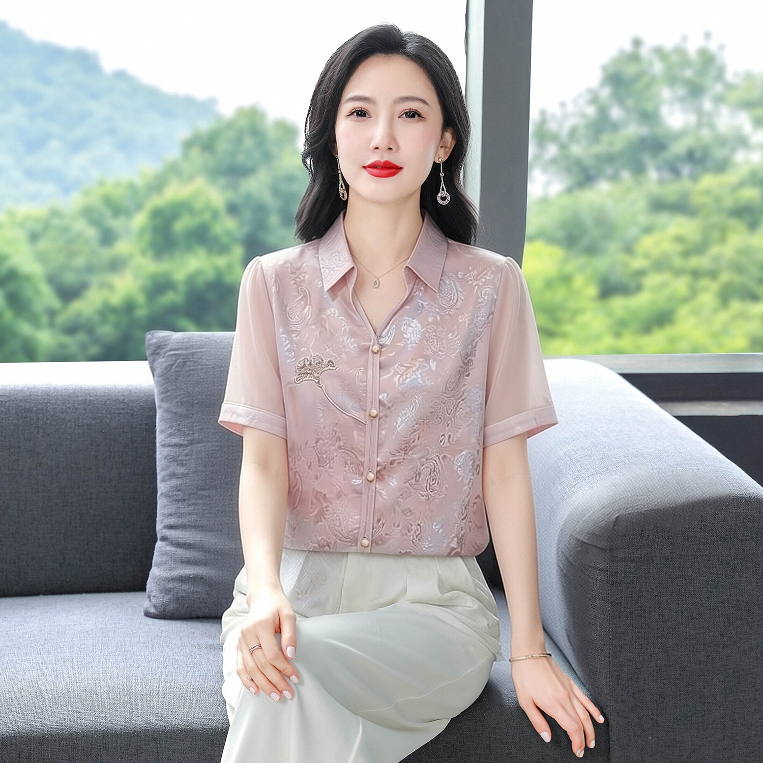 夏季媽媽裝提花粉色襯衫新款2026氣質百搭顯瘦絲緞貴婦人上衣