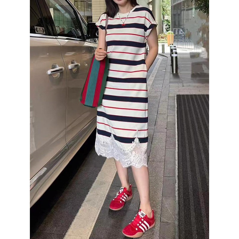 MY11217# 夏季新款韩版时尚设计感显瘦条纹蕾丝连衣裙女小众洋气裙子女...