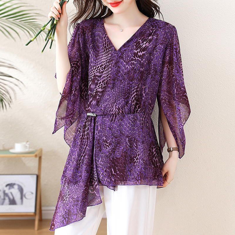 RY3309# 实拍2026夏季新款时尚显瘦V领短袖大码洋气减龄遮肉减龄雪...