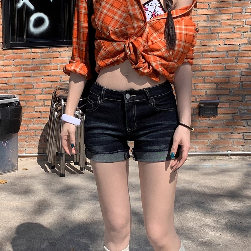 弄格美式復古牛仔短褲女2026夏季新款辣妹低腰豐胯熱褲翻邊褲子