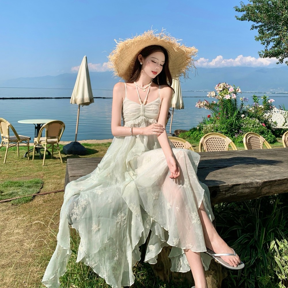 實拍薄荷仲夏夏季吊帶連衣裙女度假風氣質
