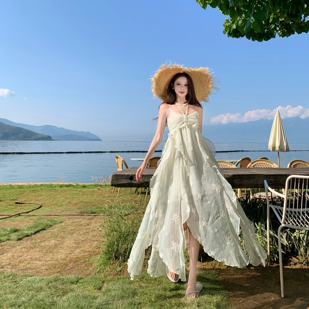 實拍薄荷仲夏夏季吊帶連衣裙女度假風氣質