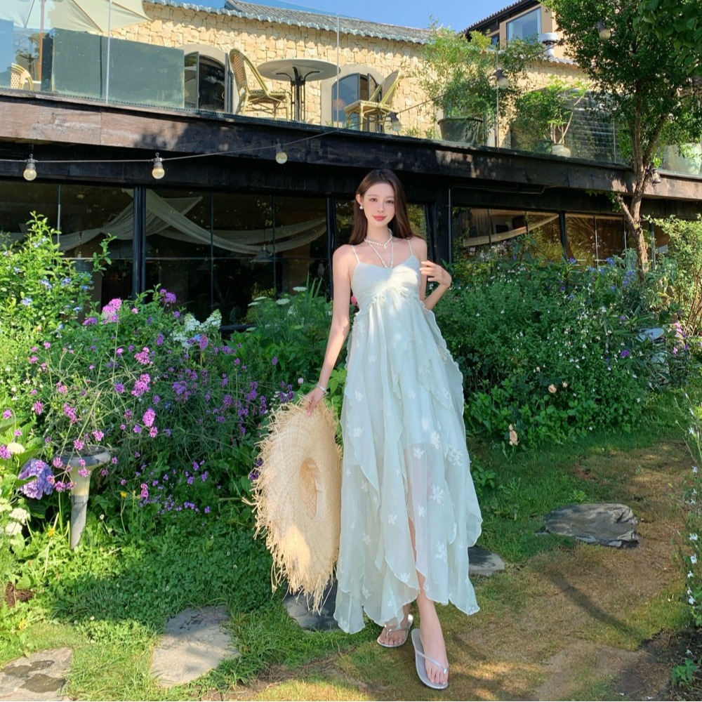 實拍薄荷仲夏夏季吊帶連衣裙女度假風氣質