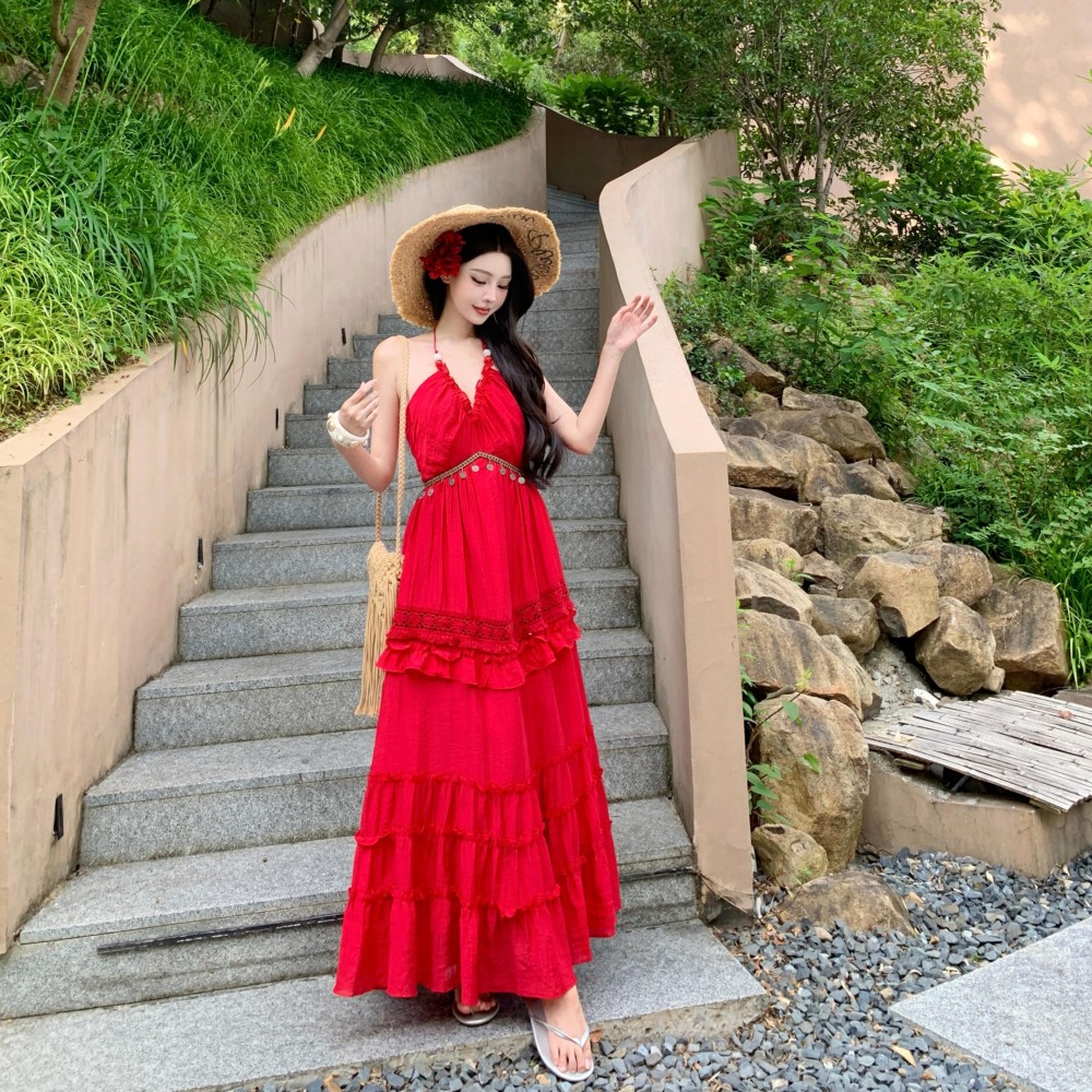 實拍紅色長款v領露肩收腰掛脖吊帶連衣裙女夏法式氣質性感裙子