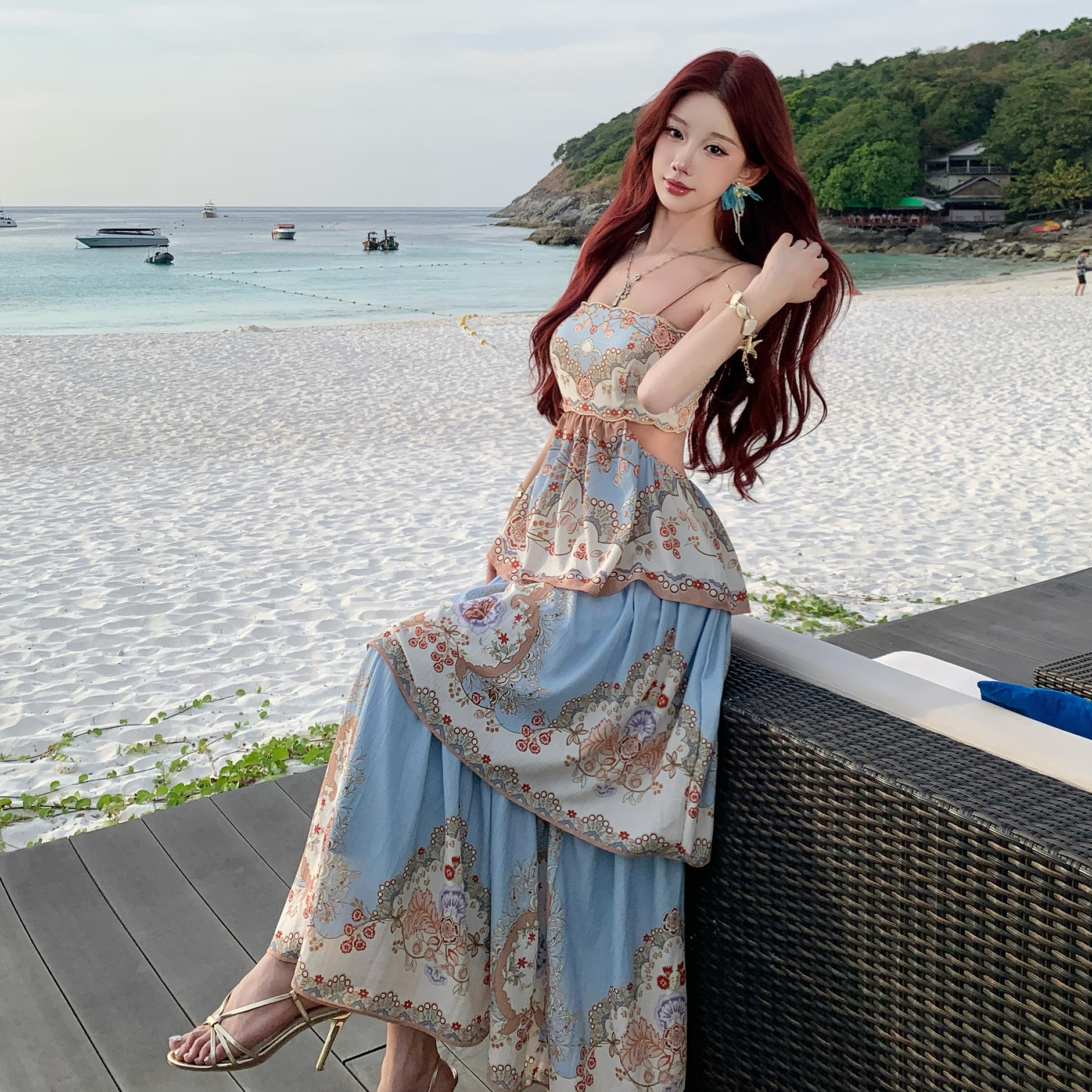 輕奢高級感度假風層疊式裙擺吊帶連衣裙三亞海島旅拍沙灘裙