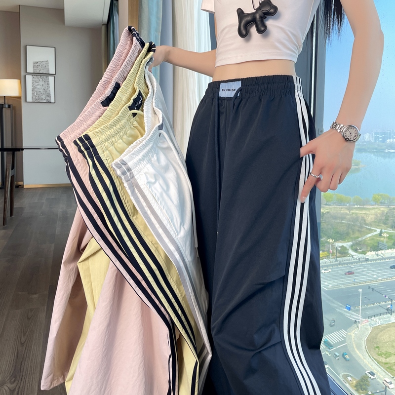 實拍2026夏季新款冰絲速干美式工裝褲女薄款束腳闊腿休閑褲運動褲