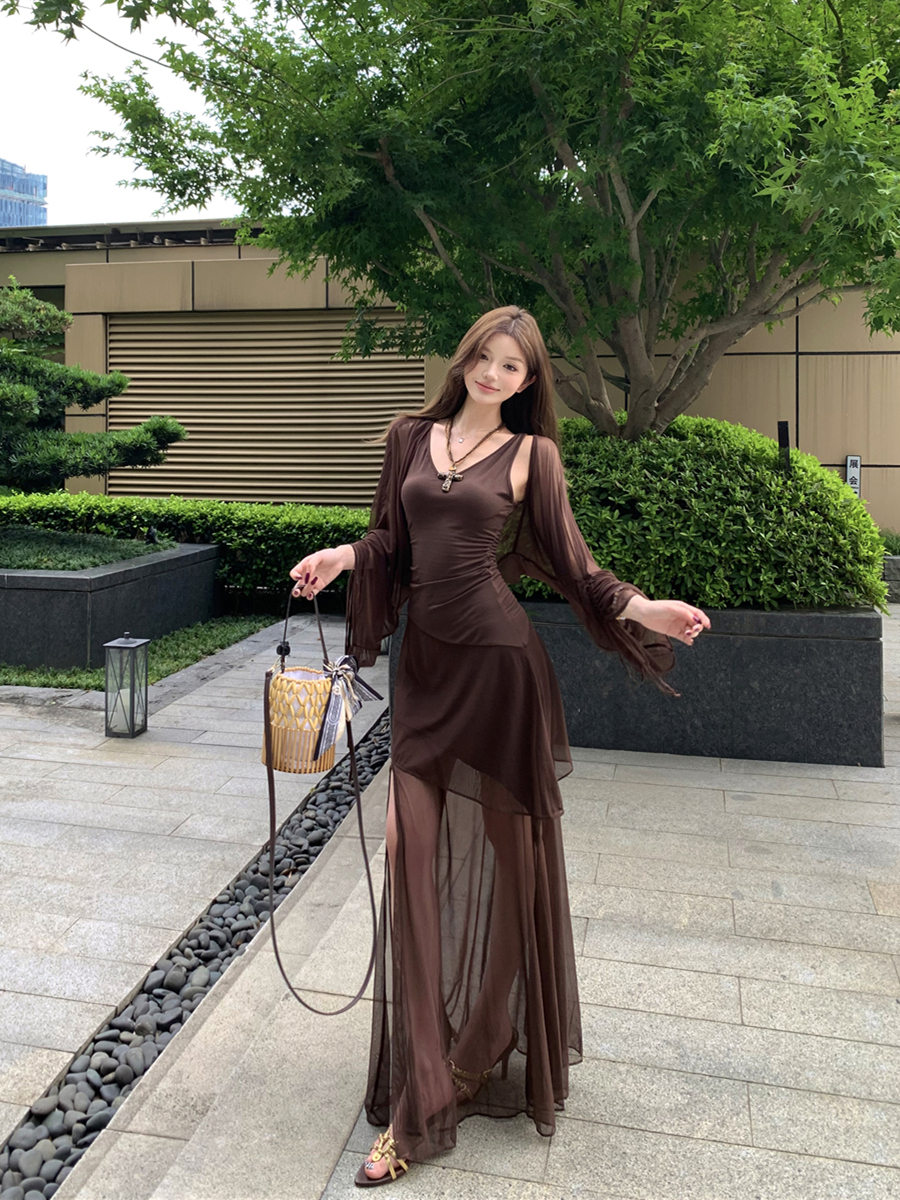 實拍復古性感V領網紗開叉收腰顯瘦吊帶連衣裙包臀長裙+防曬開衫女