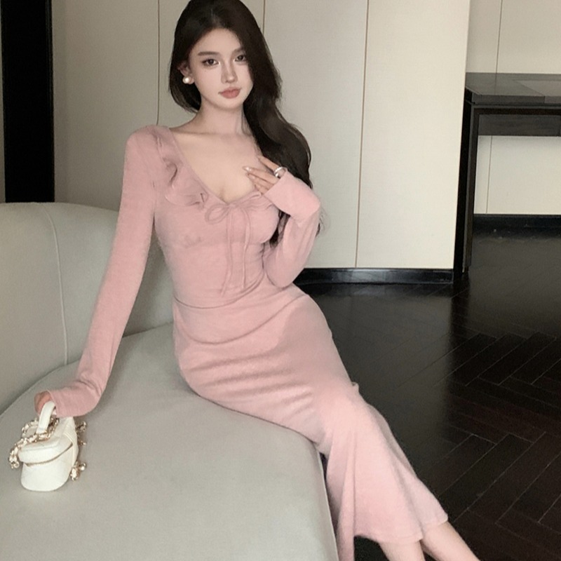 實拍復古性感V領荷葉邊綁帶收腰顯瘦長袖針織連衣裙女