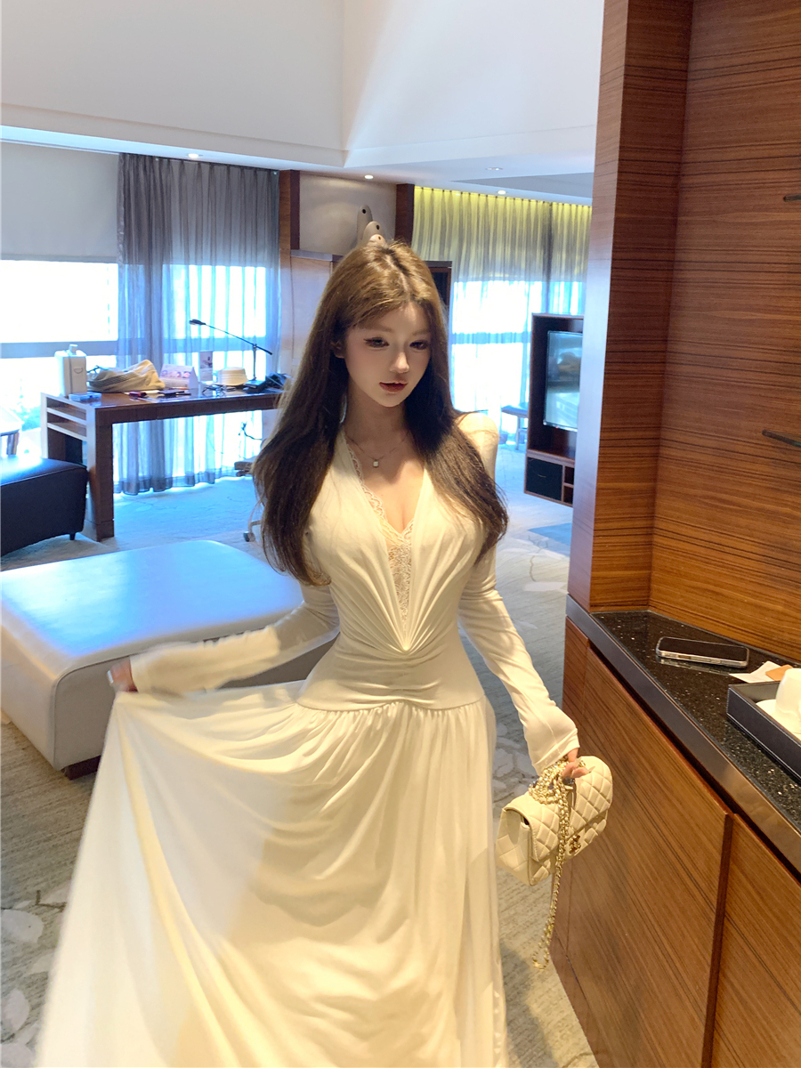 實拍性感收腰顯瘦V領長袖連衣裙長裙女
