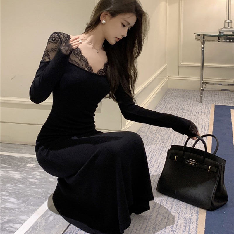 實拍復古性感V領蕾絲拼接包臀魚尾裙收腰顯瘦連衣裙女