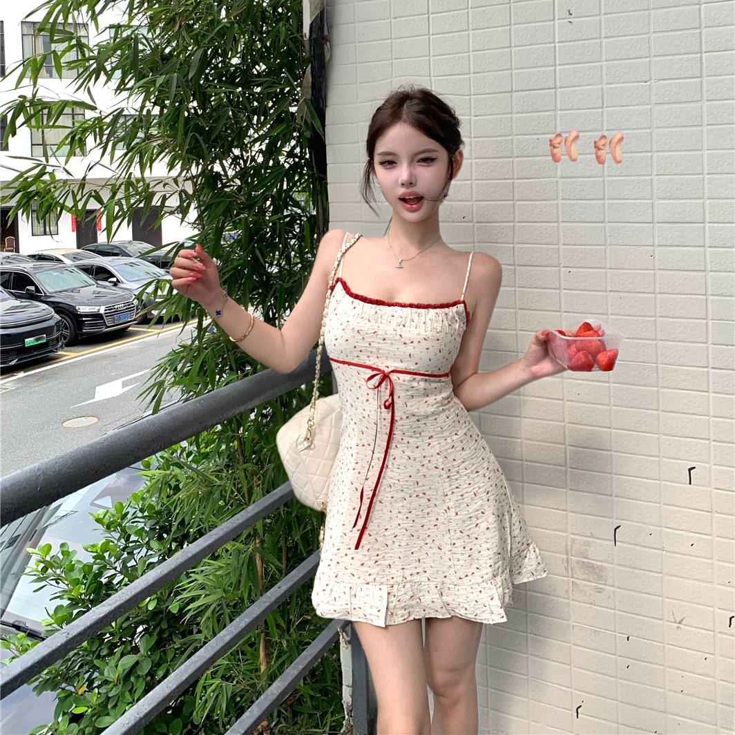 實拍夏季性感碎花吊帶連衣裙包臀裙女