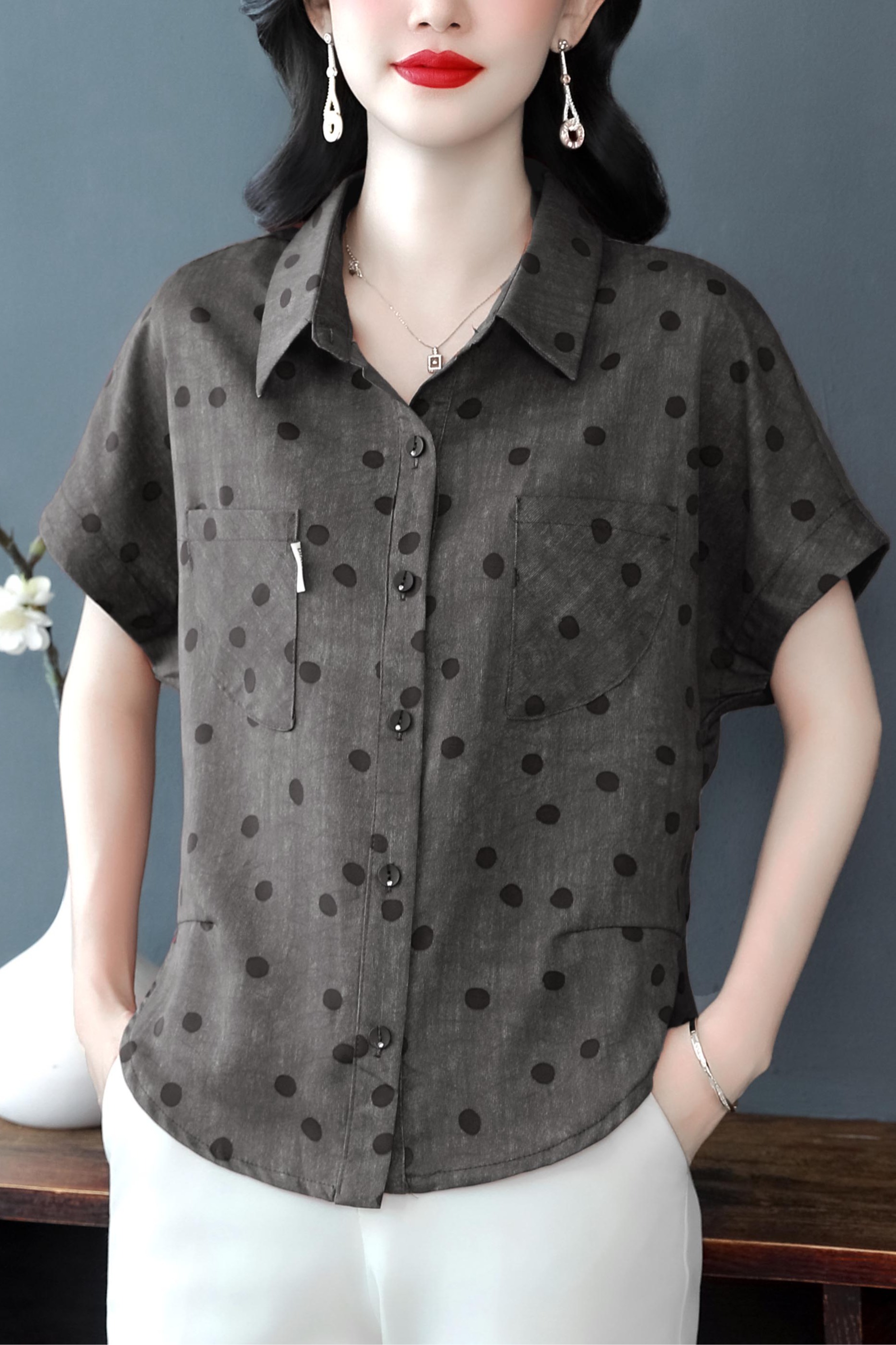 實拍夏新款翻領開扣蝙蝠袖襯衫設計感寬松舒適百搭時尚顯瘦女