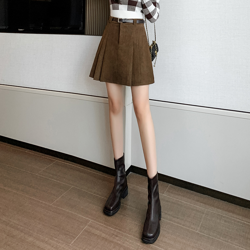 A字短裙女2025秋冬新百褶裙高腰燈芯絨呢子防走光短褲半身裙