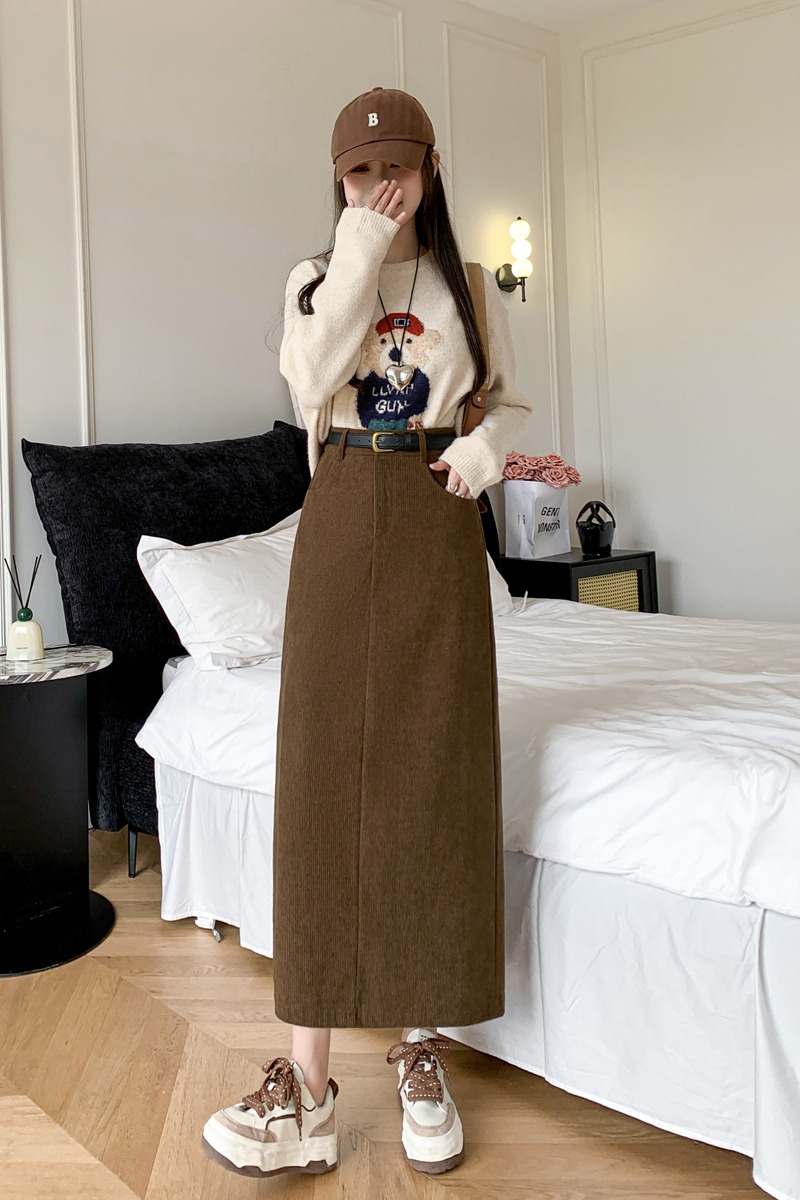 實拍燈芯絨半身裙女2025秋冬中長款半裙顯瘦復古赫本風高腰直筒裙