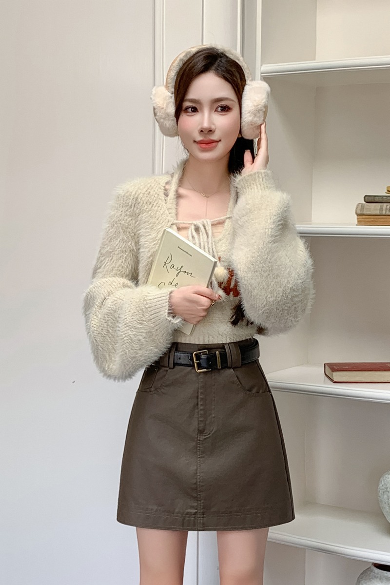 有貨皮裙女2025秋冬防走光褲裙百搭半身裙pu皮短裙高腰a字裙腰帶