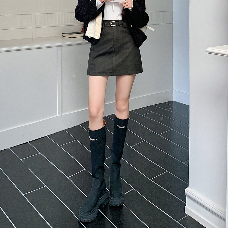 有貨皮裙女2025秋冬防走光褲裙百搭半身裙pu皮短裙高腰a字裙腰帶