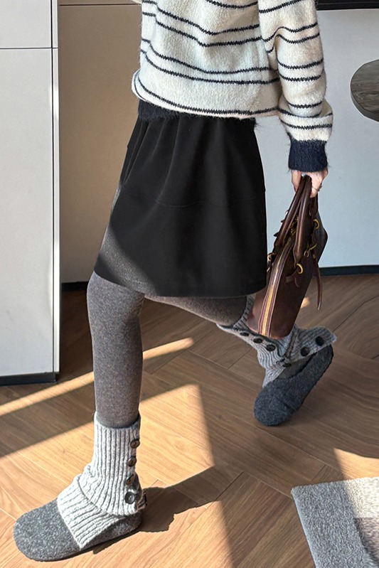 有貨秋冬新款設計感毛呢休閑半身裙女松緊腰5分花苞裙呢子裙子