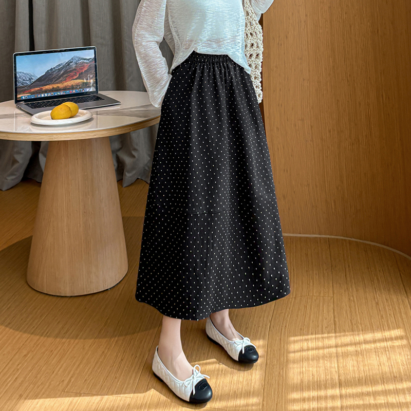 2026春夏新款設計感牛仔休閑a字半身裙女松緊腰中長款波點花苞裙