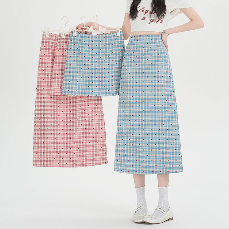 實拍心形刺繡高腰開叉格子裙女2026春夏新款韓版百搭a字半身裙子