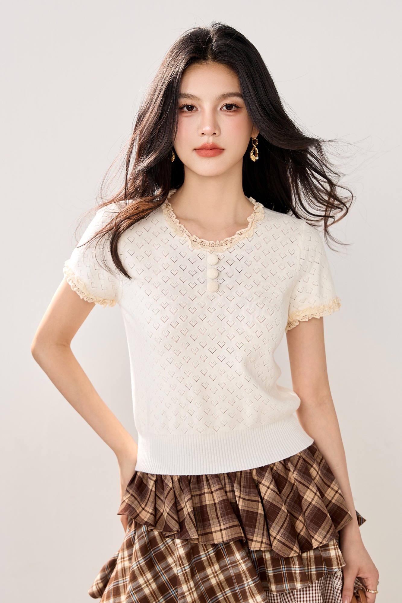實拍新款春夏針織衫女短袖圓領花邊韓版甜美鏤空木耳邊撞色短款女