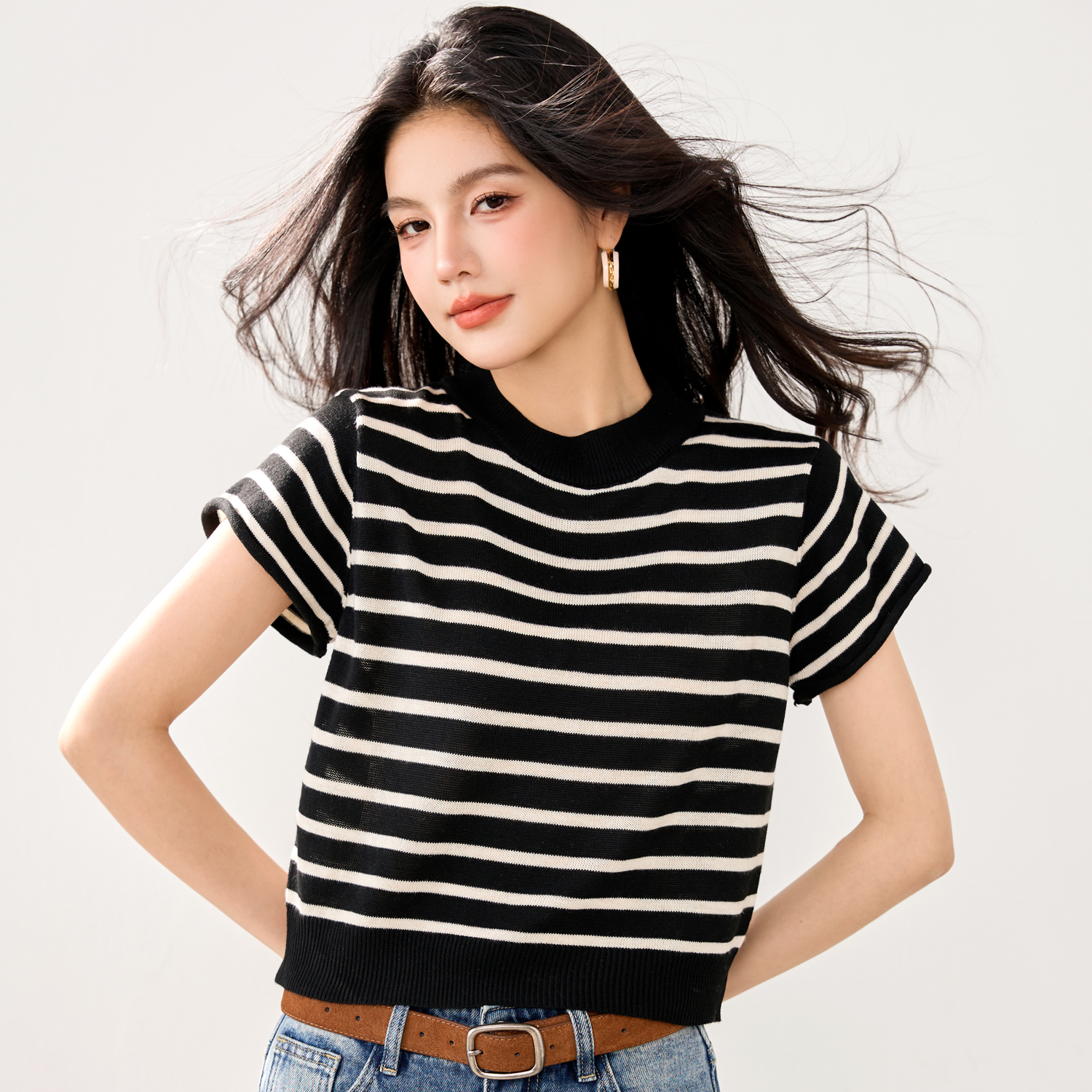 實拍春夏新款短袖冰絲針織衫女套頭條紋韓版短款小個子小款T恤女