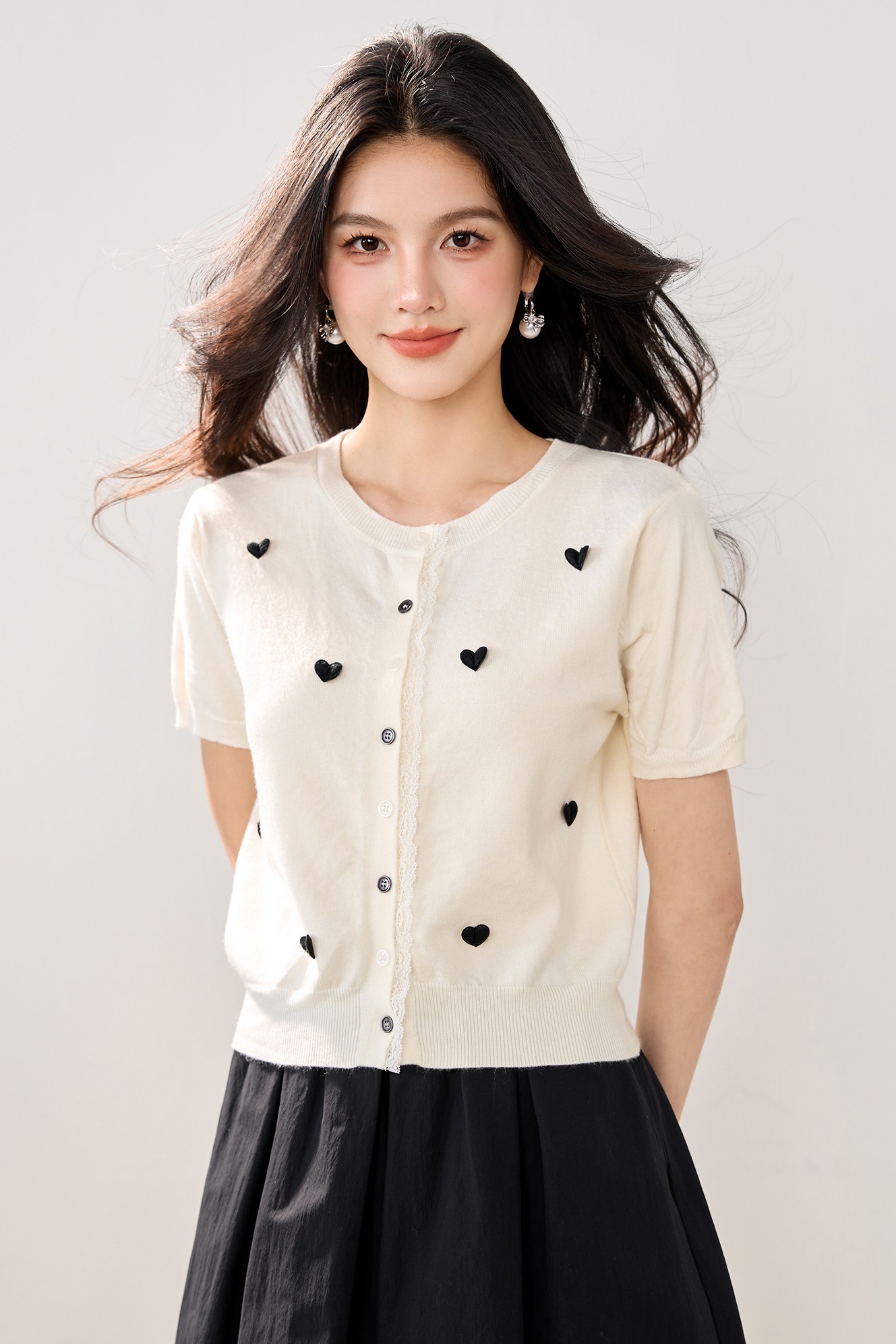 實拍新款夏天冰絲針織衫女開衫小香風愛心外搭甜美蕾絲花邊小外套