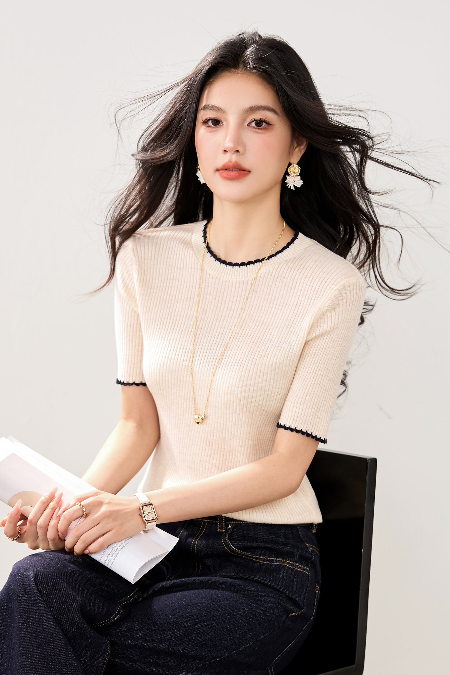 實拍春夏新款冰絲藏青色短袖針織衫女小香風圓領套頭撞色短款體恤