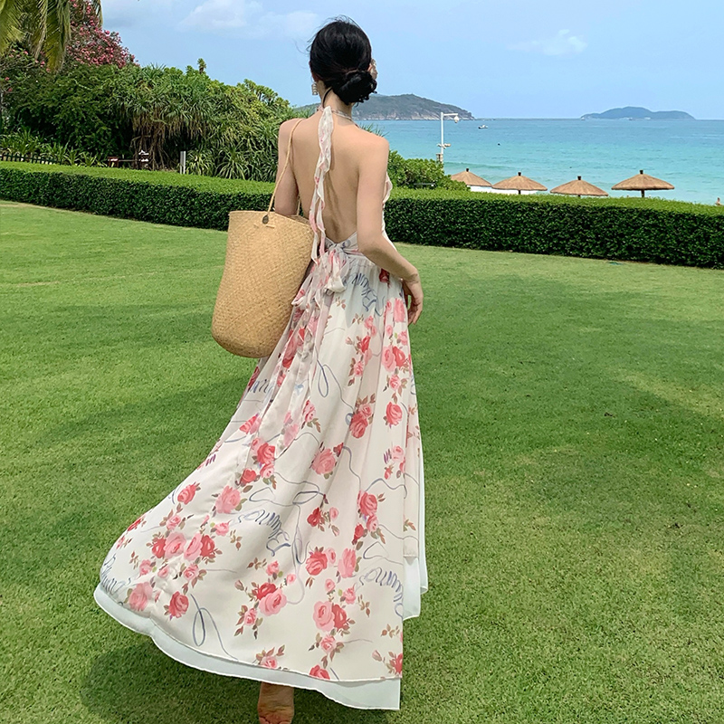 法式碎花連衣裙女高級感名媛抹胸不規則仙女裙度假風性感露背長裙
