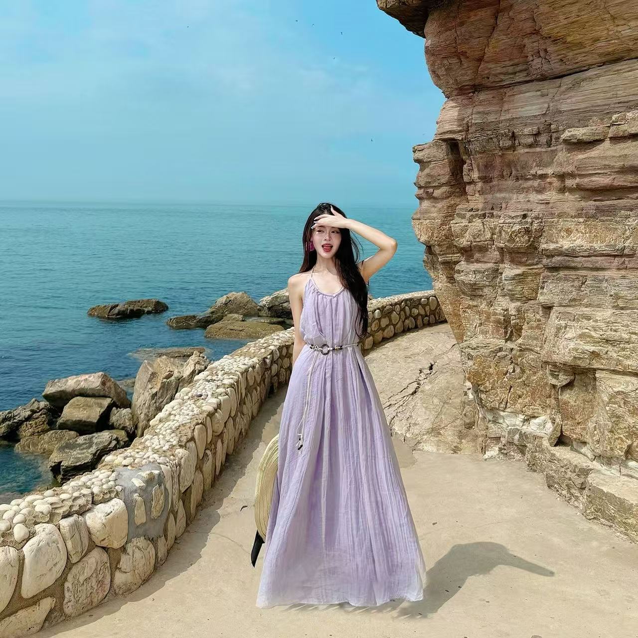 馬爾代夫海邊度假風紫色吊帶連衣裙女夏季性感露背寬松顯瘦長裙子