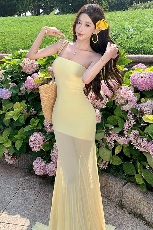 法式黃色網紗抹胸連衣裙女夏季性感辣妹度假風收腰包臀魚尾長裙子