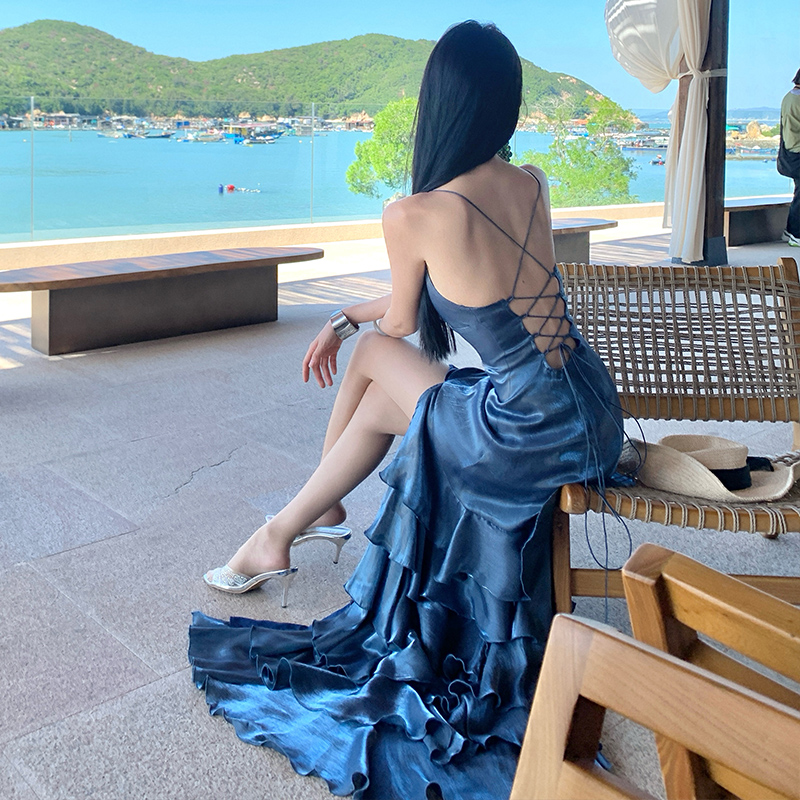 原創高級配色荷葉邊吊帶連衣裙設計感禮服