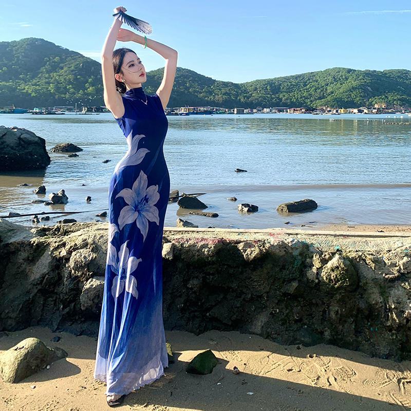 藍田玉暖花卉印花漸變藍色連衣裙新中式收腰顯瘦長裙夏