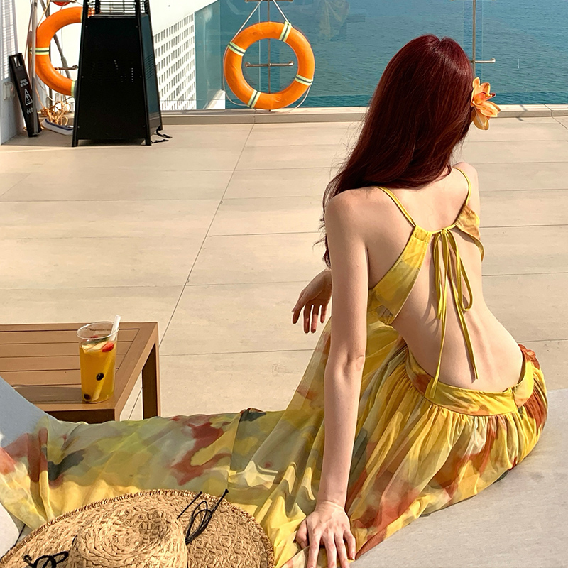 海島明媚穿搭沙灘裙三亞度假風露背吊帶連衣裙絕美網紗暈染仙女裙