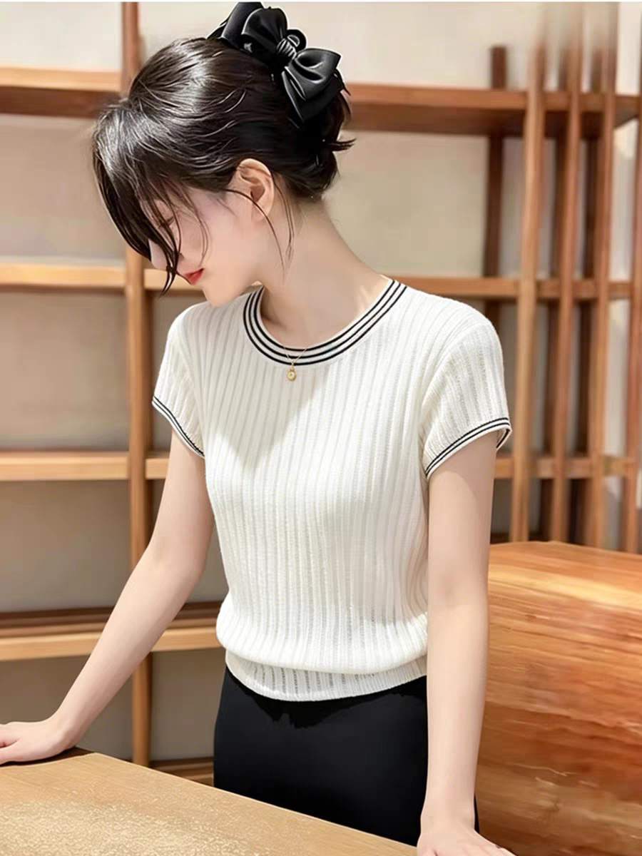 灰色短袖針織衫女款2026新款夏季設計感撞色薄款女士獨特漂亮上衣