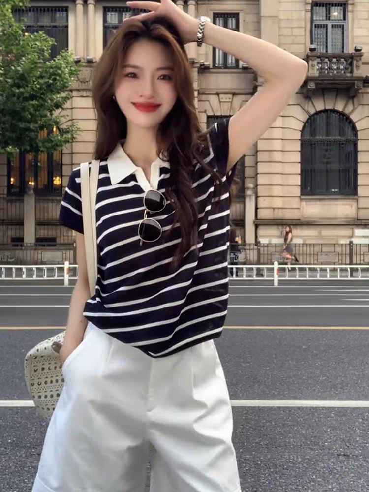 今年流行的爆款女裝夏季2026新款氣質條紋T恤獨特漂亮巨好看上衣