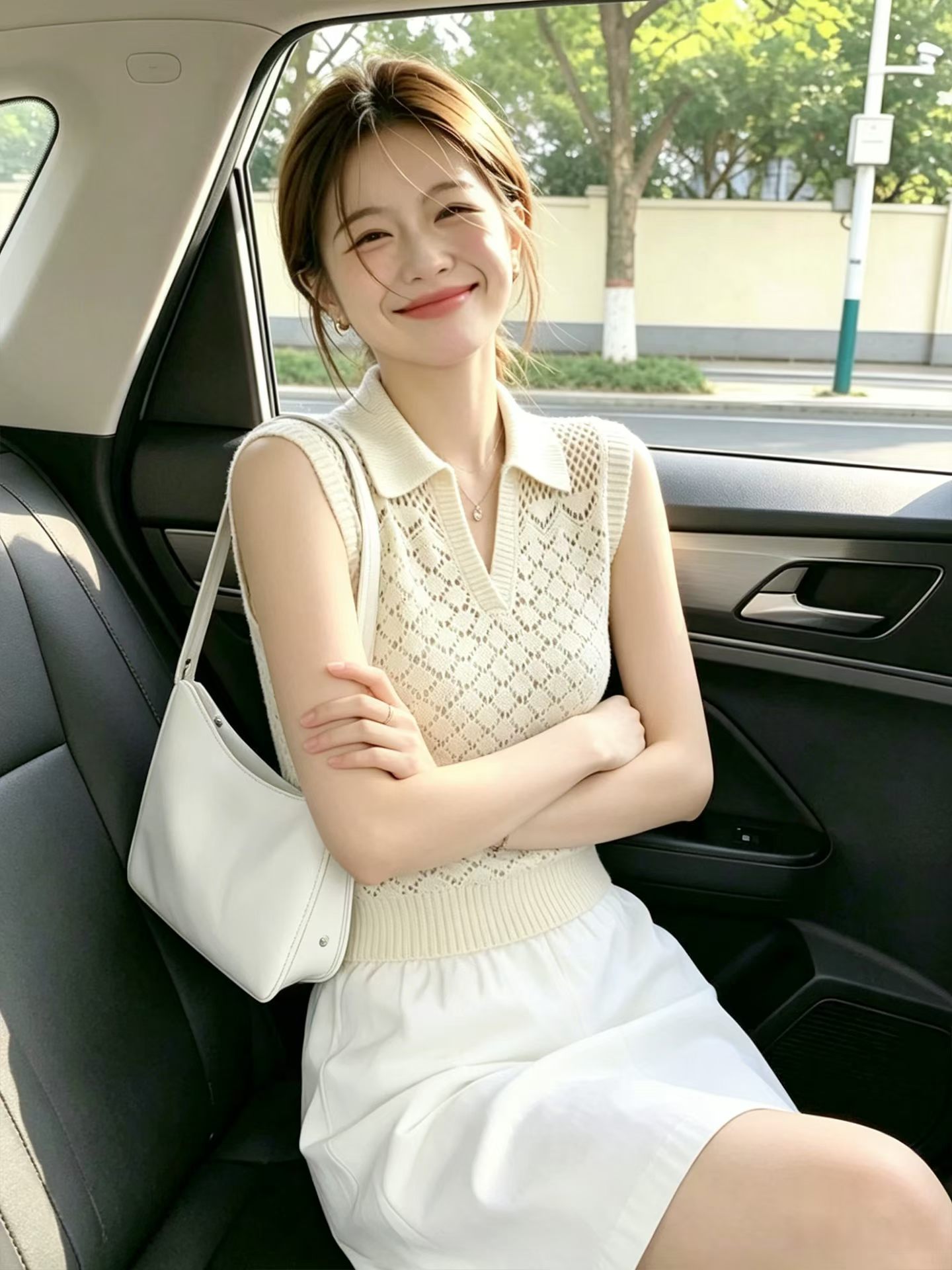 絕美polo領鏤空白色針織上衣女2026年夏季小眾無袖短袖T恤女鉆桿