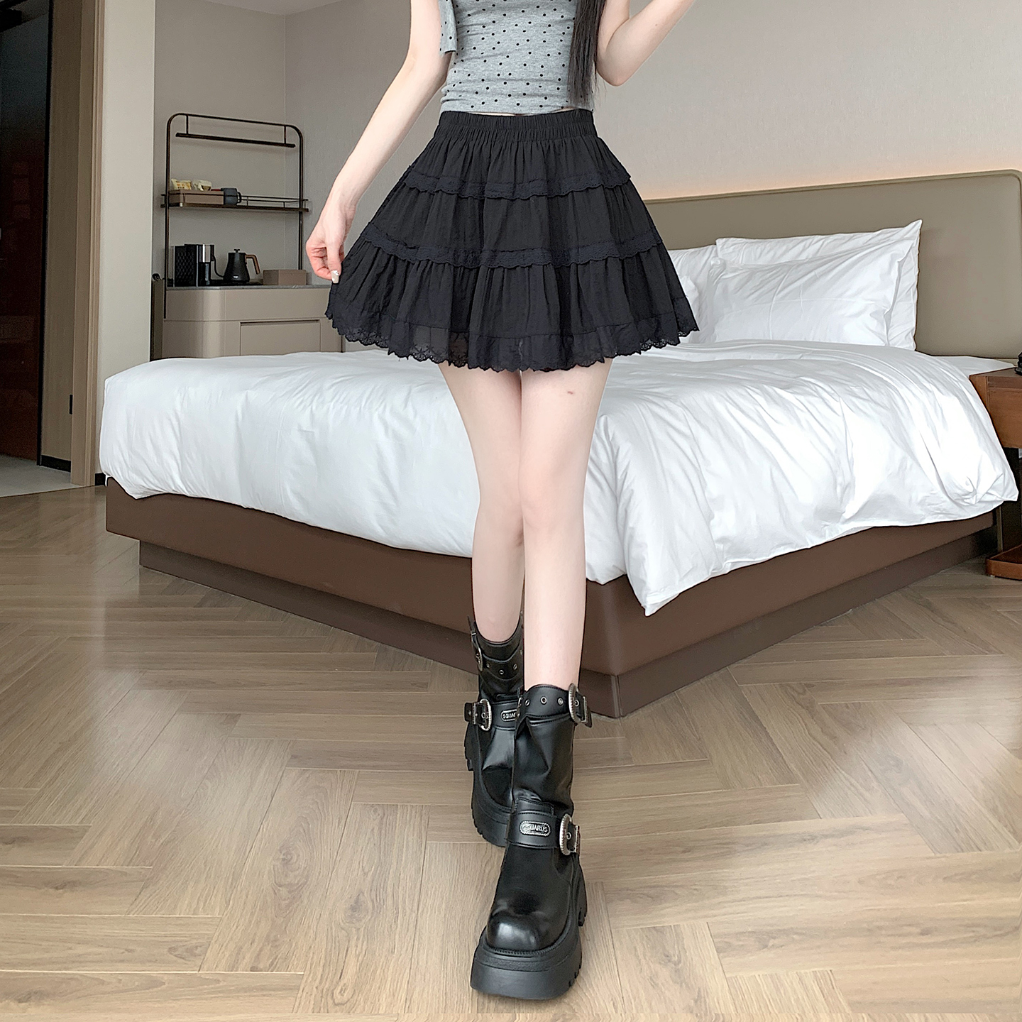 實拍刺繡花邊拼接A字小白裙女2026春季松緊高腰小個子短款半身裙
