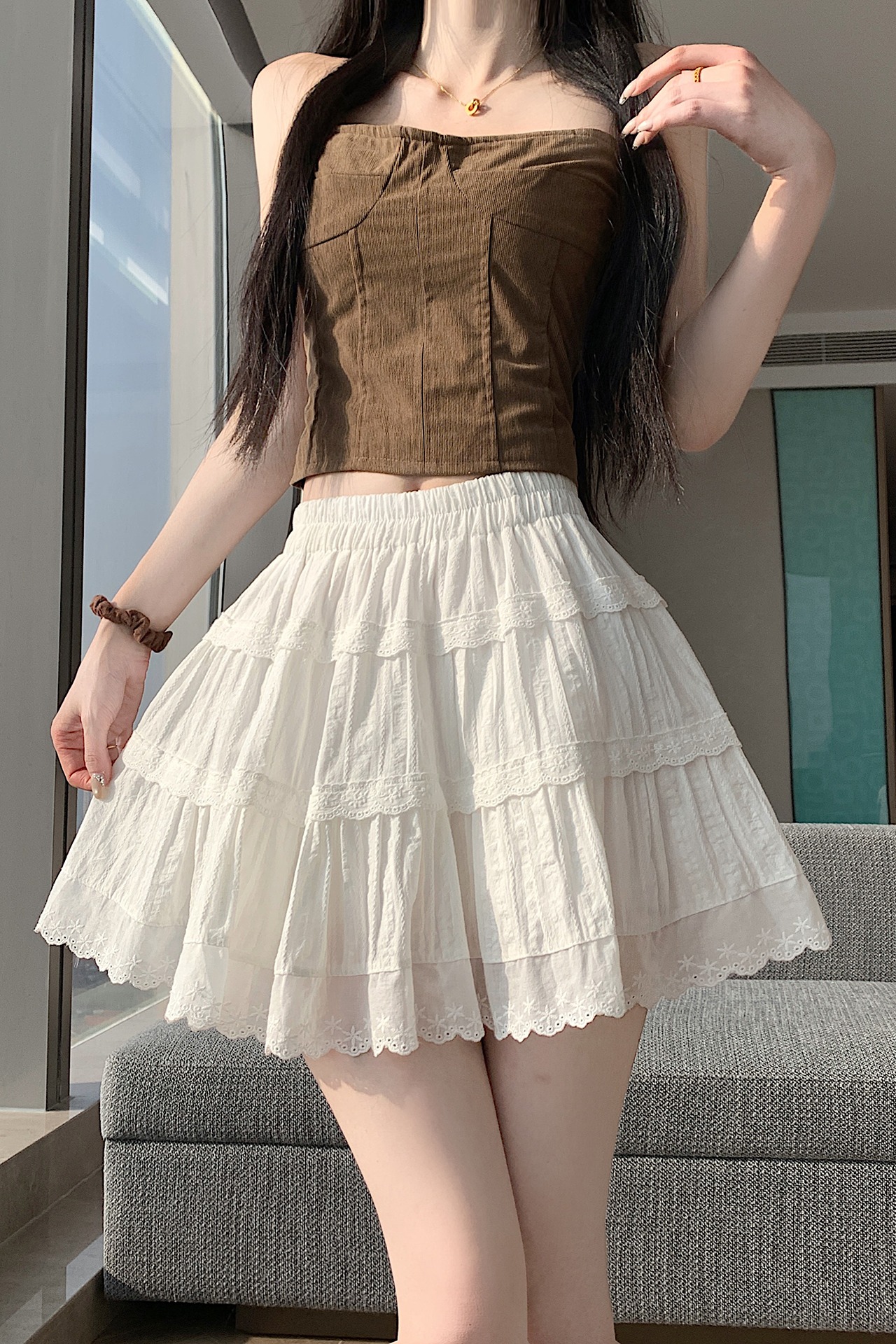 實拍刺繡花邊拼接A字小白裙女2026春季松緊高腰小個子短款半身裙