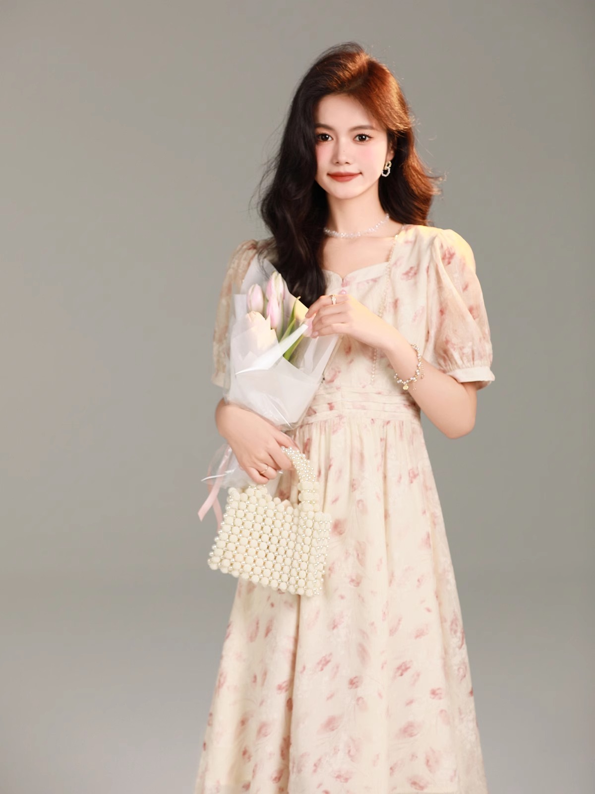 RY62# 新中式精致碎花连衣裙女2026新款夏季绝美温柔风方领短袖a字裙...