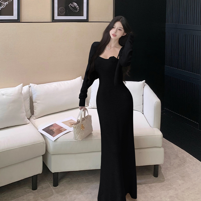 法式減齡吊帶花朵針織連衣裙高級感修身長裙女開衫外套百搭顯瘦潮