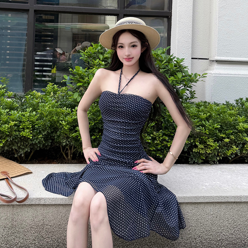 法式純欲風辣妹氣質波點抹胸系帶連衣裙女新款收腰顯瘦小眾短裙夏