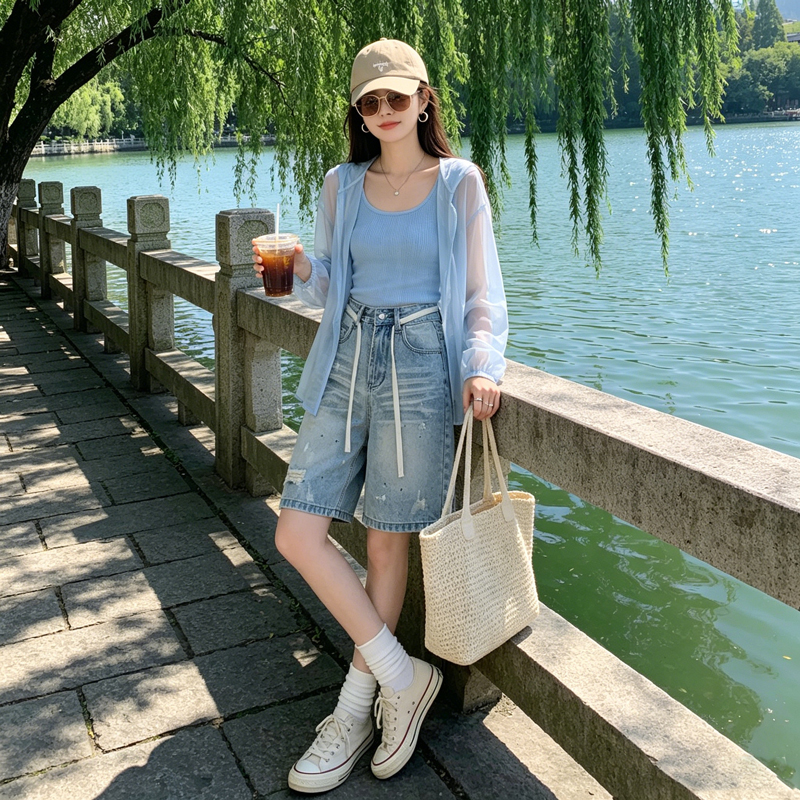 2026夏季抽繩破洞潑墨五分牛仔女高腰闊腿淺藍色寬松顯瘦百搭中褲