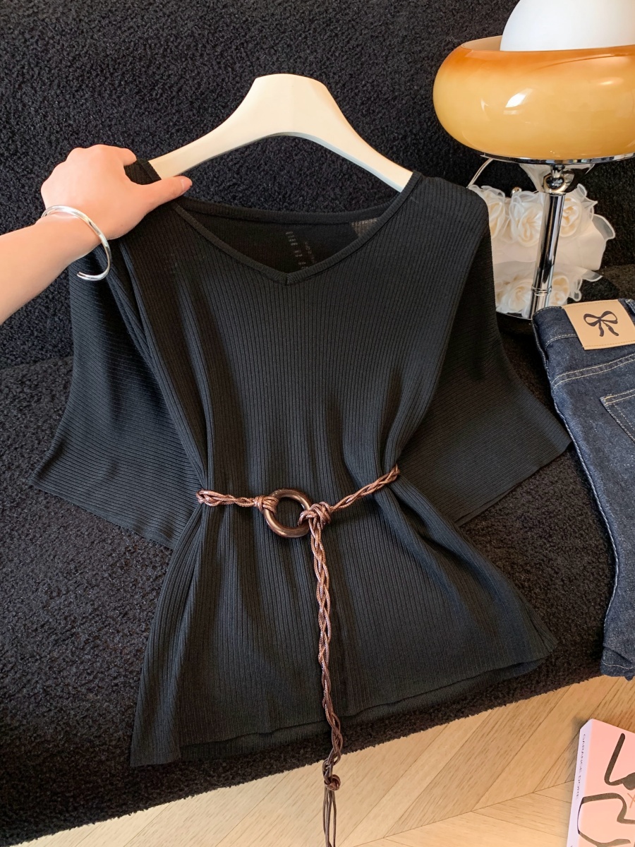 實拍韓系別致減齡蝙蝠袖斜領露肩T恤女慵懶風高級感配腰帶