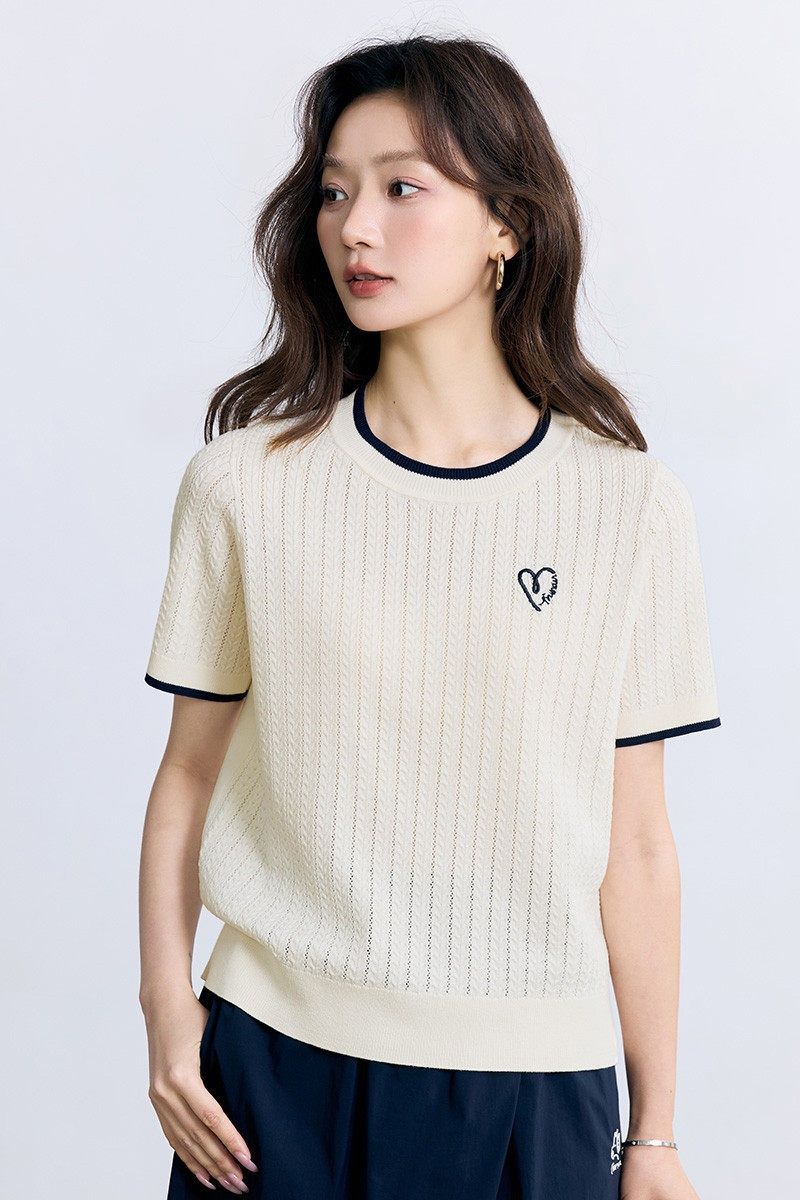 百搭撞色邊舒適輕薄針織衫女2026年夏季舒適休閑繡花短袖上衣