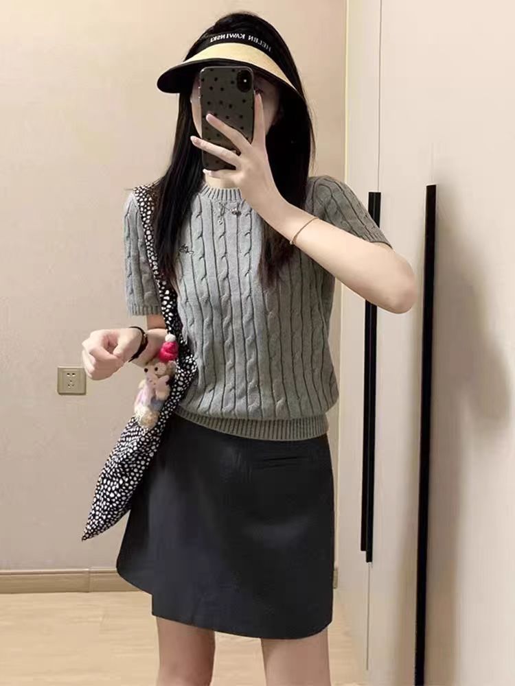灰色復古短袖針織衫T恤女夏麻花字母高級感圓領短款韓系薄款上衣