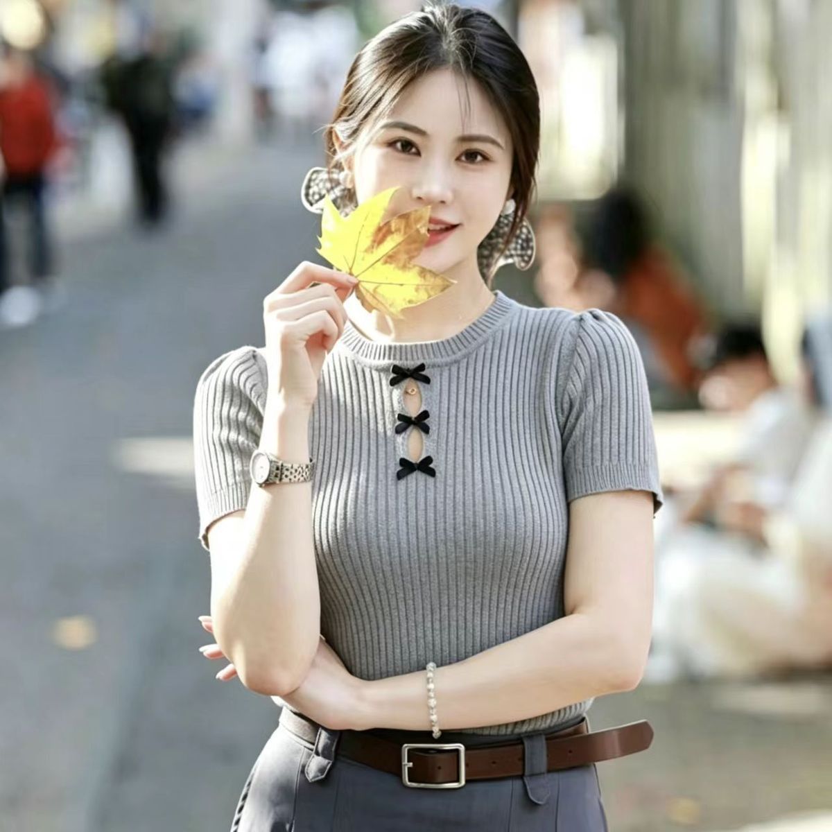 甜美圓領蝴蝶結鏤空短袖針織衫夏季設計感小眾別致修身顯瘦潮上衣