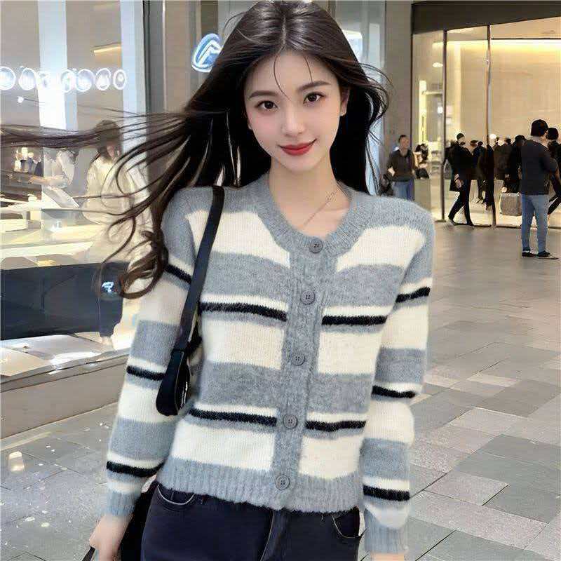 實拍 復古撞色條紋針織開衫女設計感軟糯加厚保暖毛衣短款外套
